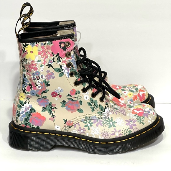 Dr Martens Leather Women’s Floral Lace Up Combat Boots Size 6, New - Picture 7 of 16